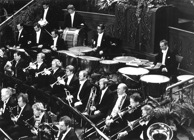 1039624_566264500083054_377407621_o